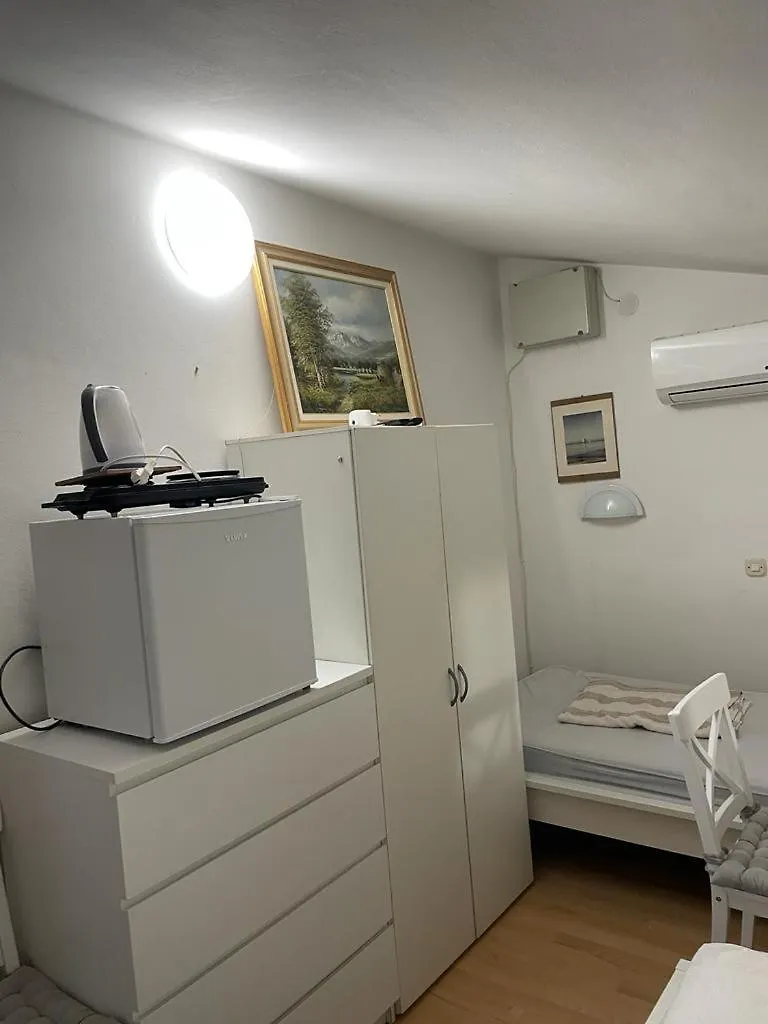 Guest House Accommodation Rupine Premantura