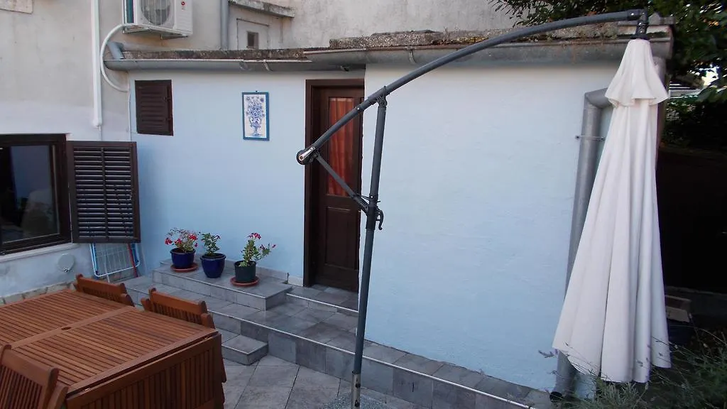 Guest House Accommodation Rupine Premantura 2*,  Kroatien